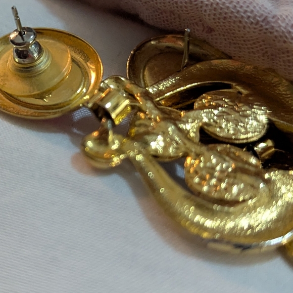 Vtg Gold Tone Gripoix Cabochon Drop Earrings purple green blue Red Colorful 80s - Picture 7 of 8